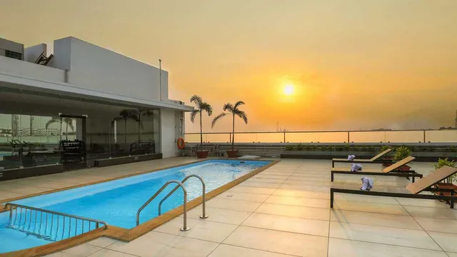 Holiday Residency - 6