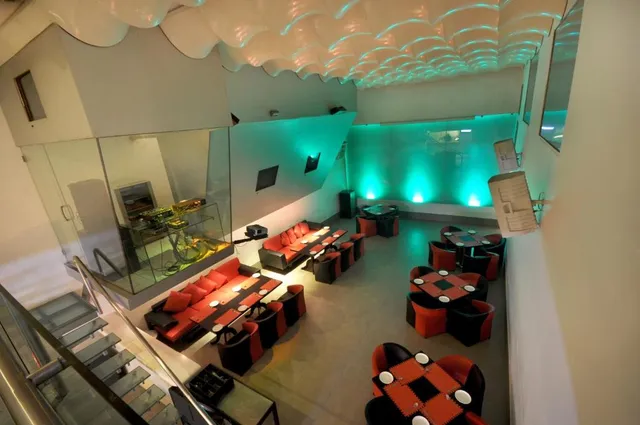 The Central Court Hotel - 2