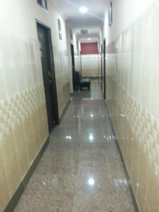 Hotel Asian Residency - 4