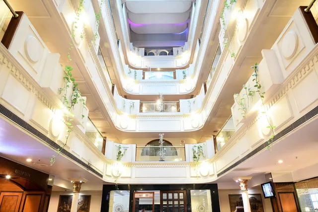 Hotel Quality Inn Residency - 2