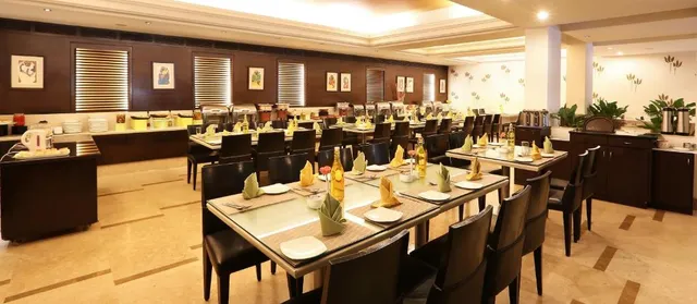 Hotel GreenPark, Begumpet - 2