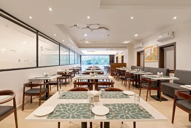 The Elite Hotel Hyderabad - 3