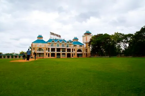 Celebrity Resort - 2