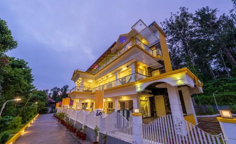 The Hosteller Bangalore, Brigade Road