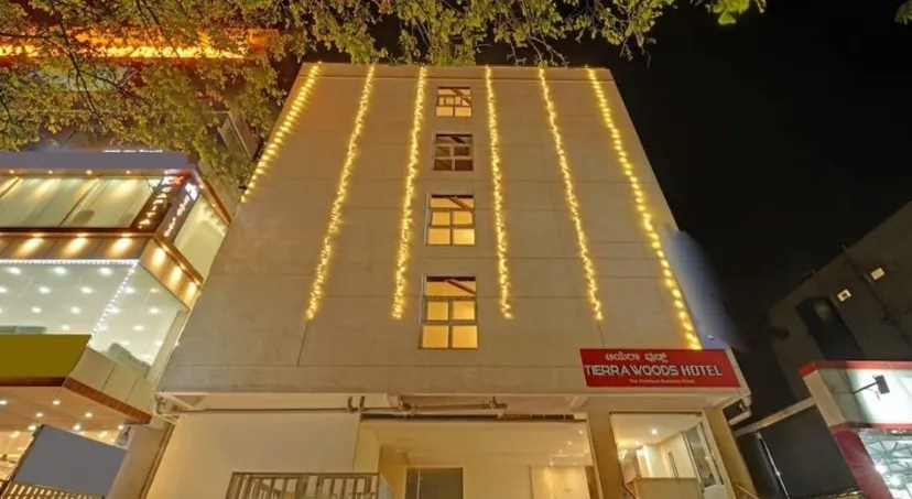 Vera by Bisque HebbalOpens in new window