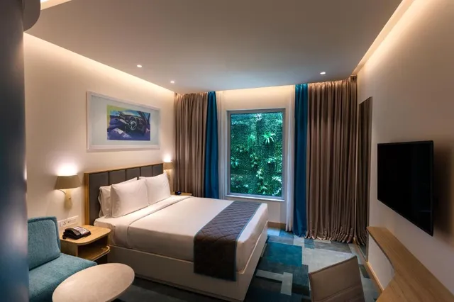 Holiday Inn Express & Suites Bengaluru OMR - 3