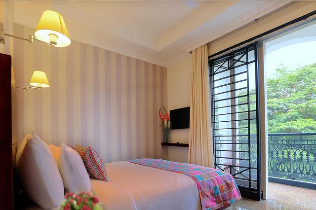 Lilac Hotel 3rd Block Jayanagar - 3