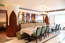 The Royal Comfort - 2