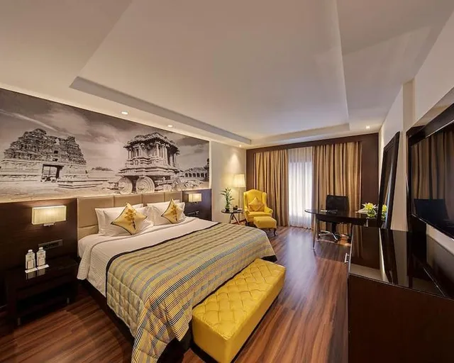 Hotel Royal Orchid - 4