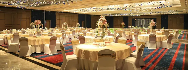 Sheraton Grand Bengaluru Whitefield Hotel & Convention Center - 3