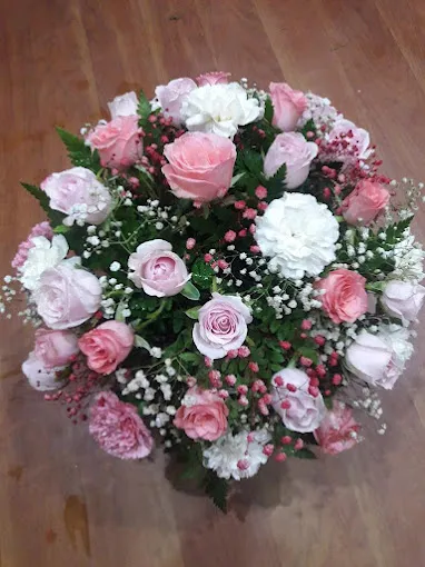 Petals The Flower Shop - 3