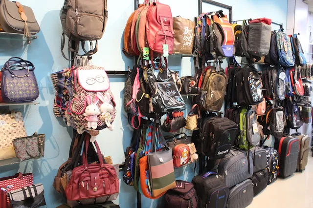 GTrendz Footwear and Bags - 2