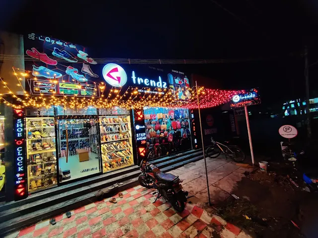 GTrendz Footwear and Bags - 4