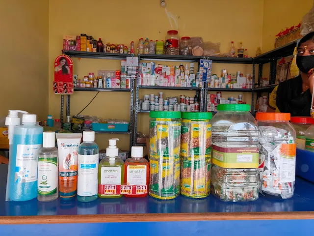 Dhatchan sai naattu marunthu shop - 3