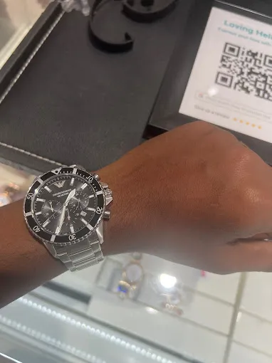 Helios Watch Store by Titan - 3