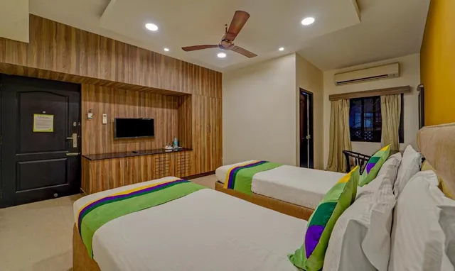 Treebo Trend Elan - 4