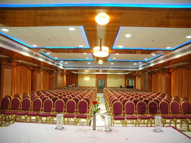 Hotel Chennai Deluxe - 3