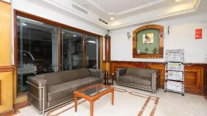 Hotel Royal Paris - 3