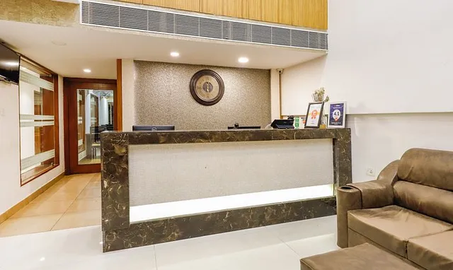 The mount city near us consulate - 2