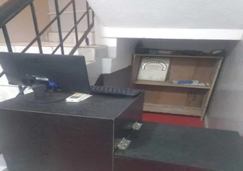 Chennai Plaza Hotel Vadapalani - 2