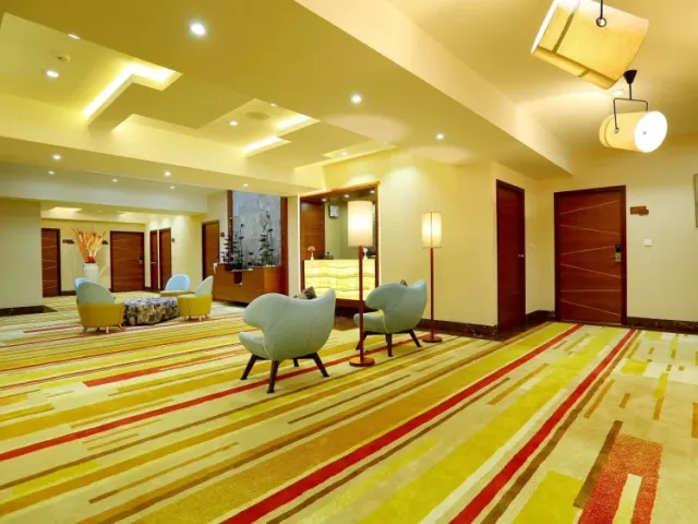 Hotel Fortune Suites - 3