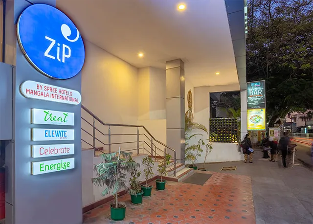 Zip by Spree Hotels Mangala International - 2