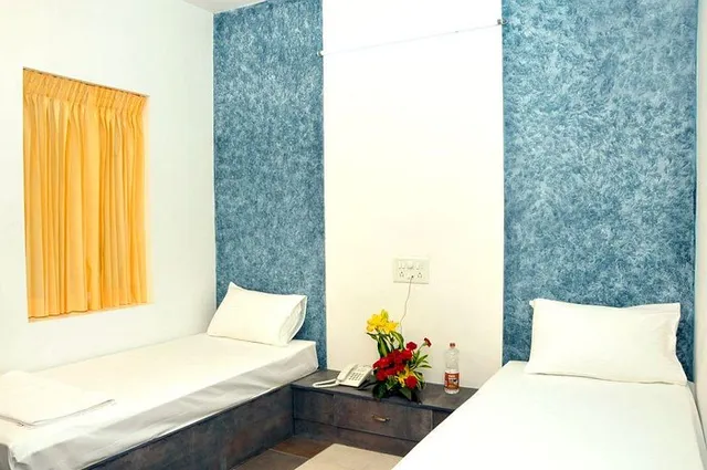 Hotel Sapthagiri Nest - 4