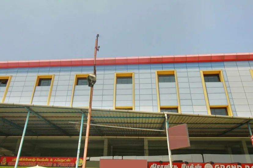 OYO 11669 Abrigo City Centre Gandhipuram