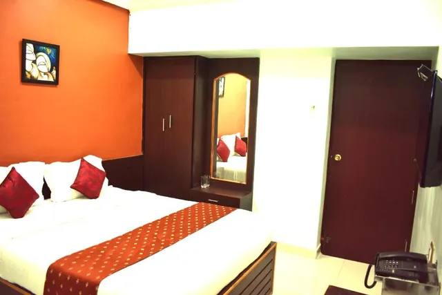 Hotel APPLE PARK INN - 4