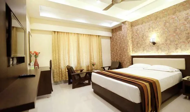 Hotel Deepam - 3