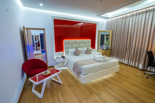 LA VIVANTA HOTEL MADURAI - 4