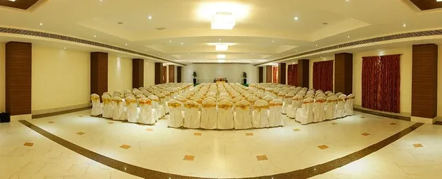 POPPYS Hotel - Madurai - 3