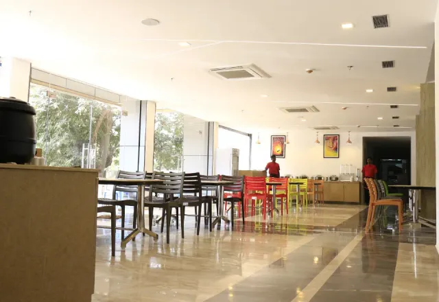 Cosmopolitan Hotel Madurai - 3