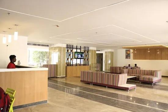 Cosmopolitan Hotel Madurai - 2