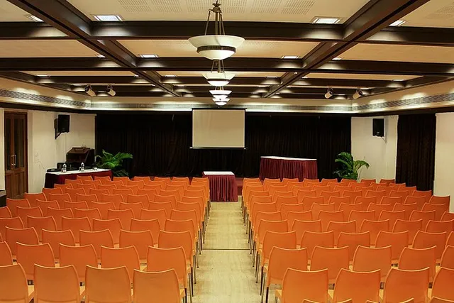 Hotel The Metropole - 3