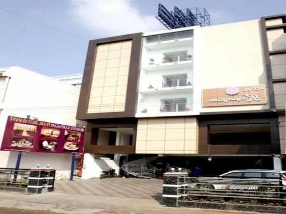 Hotel Karpagam