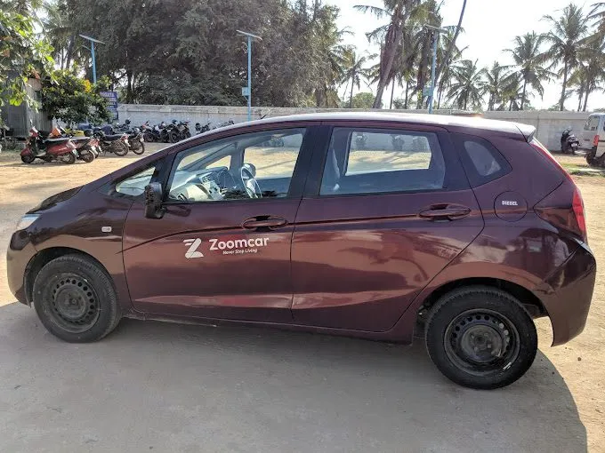 Zoomcar Self drive car rental