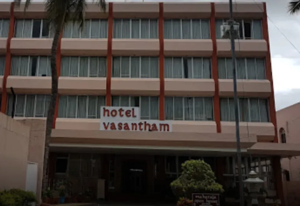 Hotel Vasantham