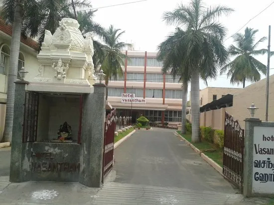 Hotel Vasantham - 2