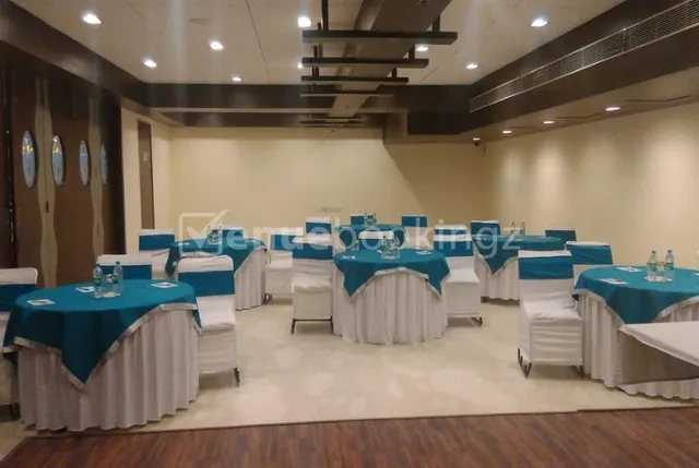 Hotel Salem South Gate - 2