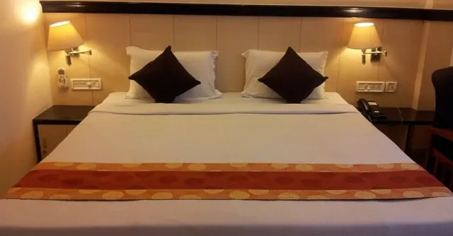 Hotel Shrie Shaanth - 4