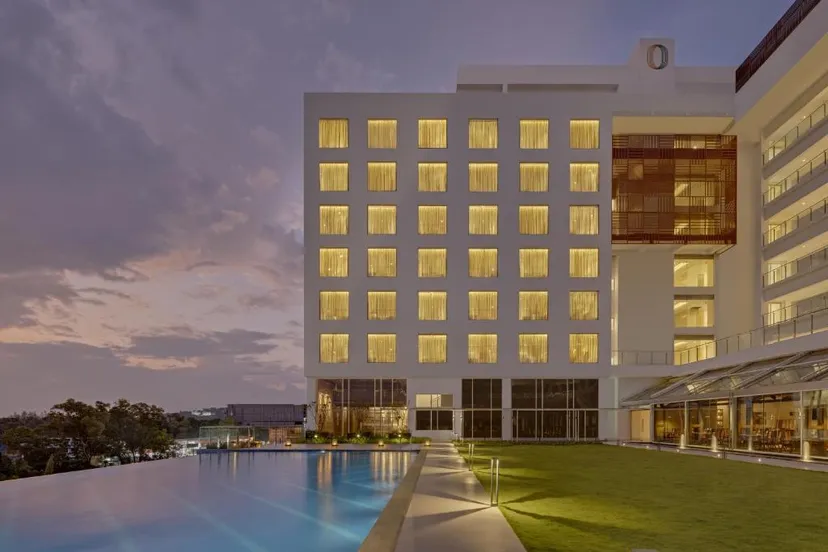 O by Tamara Trivandrum