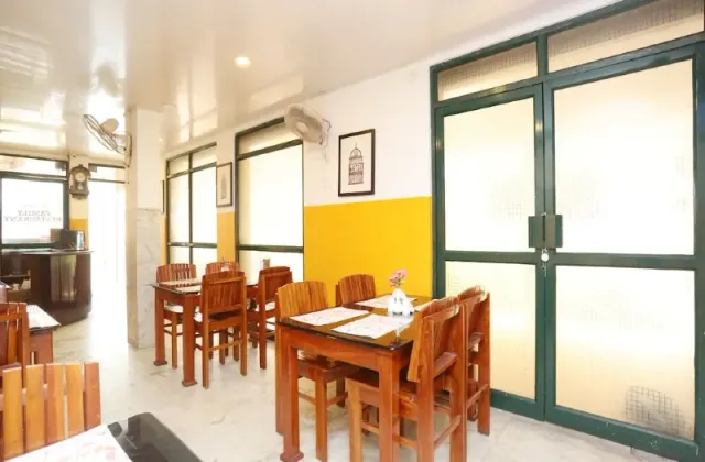 Hotel galaxy inn - 3