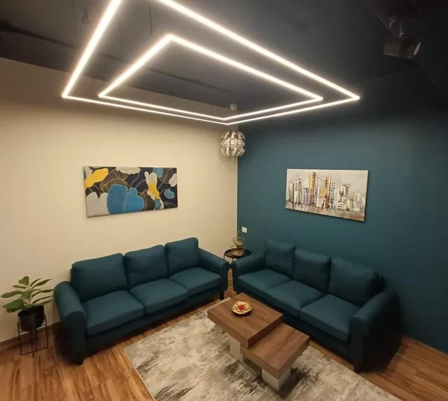 TRIVPODS Capsule Hotel - 2