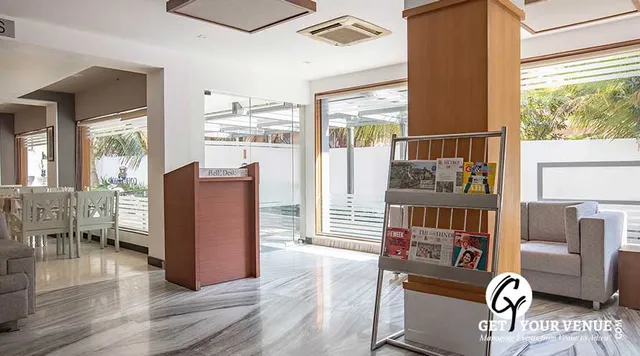 Royal Residency by Whitestone Suites - 2