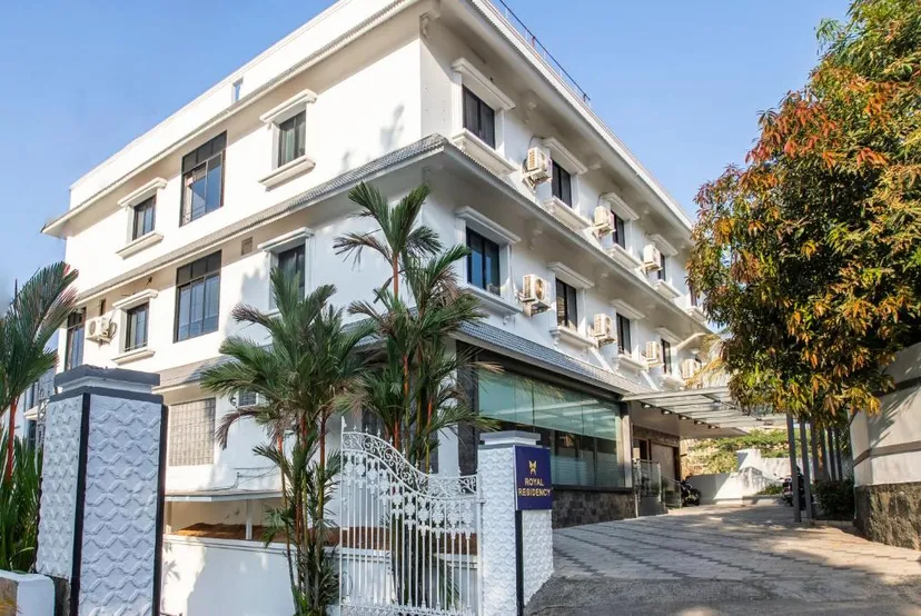 Royal Residency by Whitestone Suites