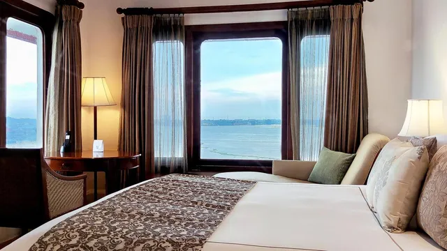 Taj Malabar Resort & Spa, Cochin - 4