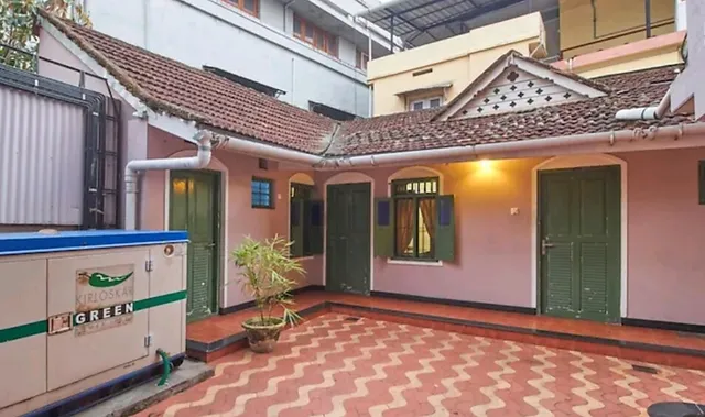 Hotel Maple Regency - 2