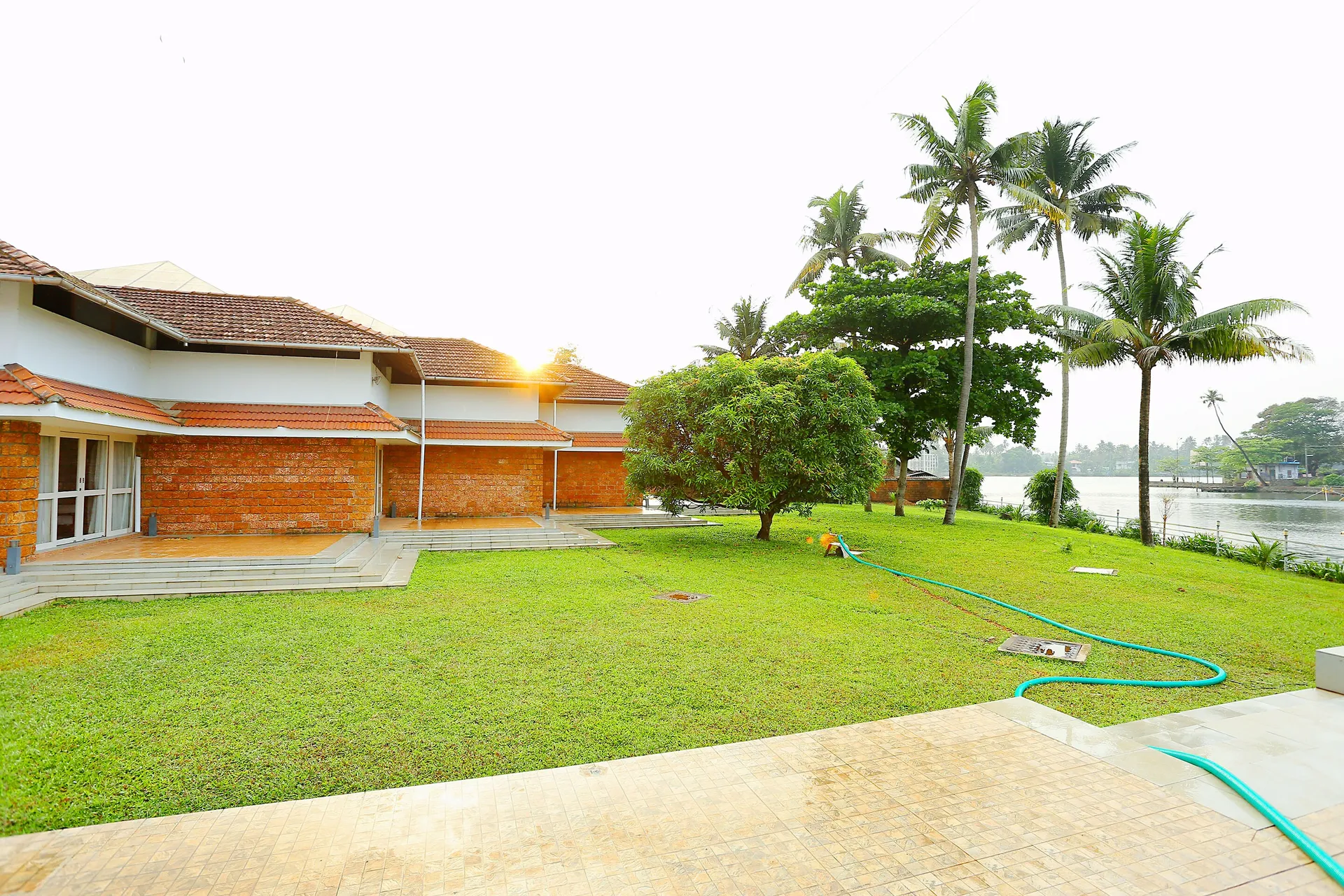 Super OYO Capital O Island Inn