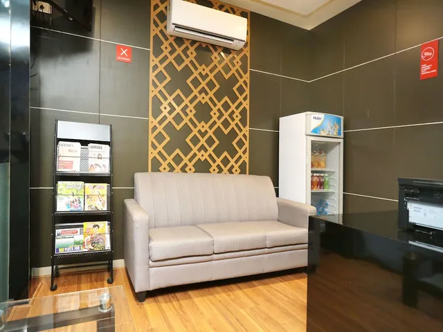 Qube Hotel Kochi - 3